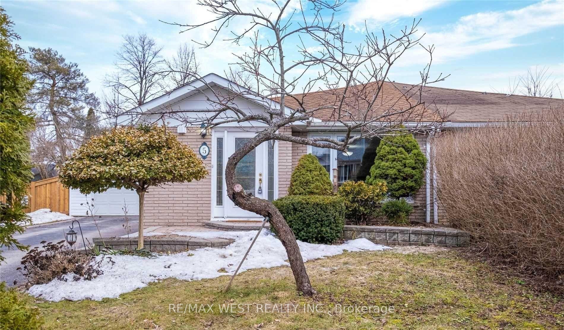 5 Mcdonald Drive Basement #Basement, Aurora — Semi-Detached for lease, photo 1