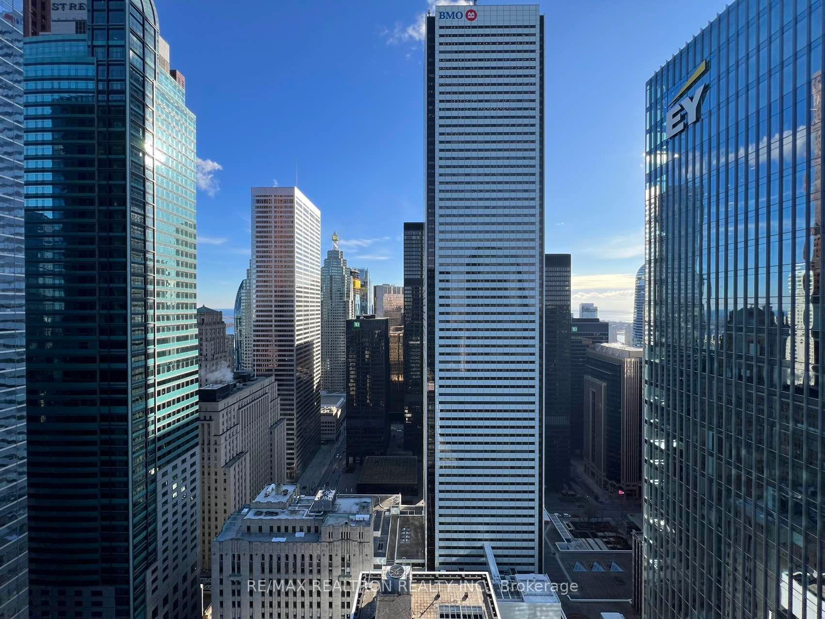 70 Temperance Street 4707 #4707, Toronto — Condo for lease, photo 1