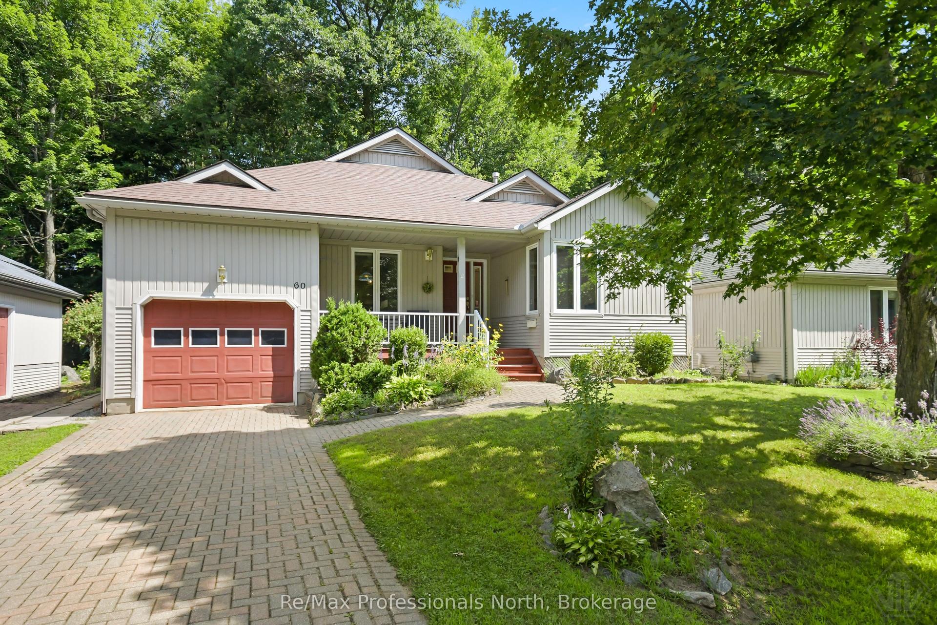 60 Pineridge Gate, Gravenhurst — Detached for sale, photo 1