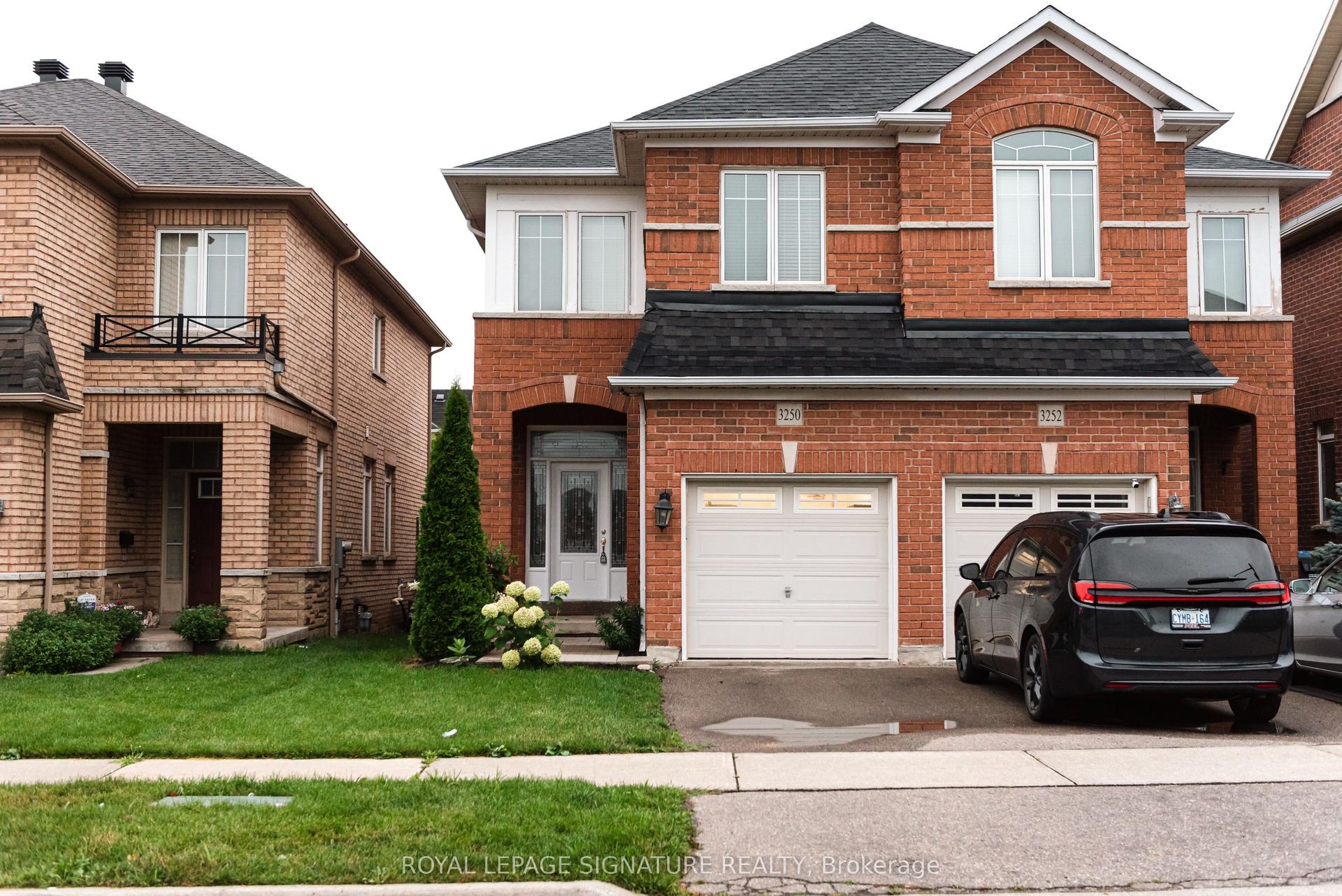 3250 Sunlight Street, Mississauga — Semi-Detached for sale, photo 1