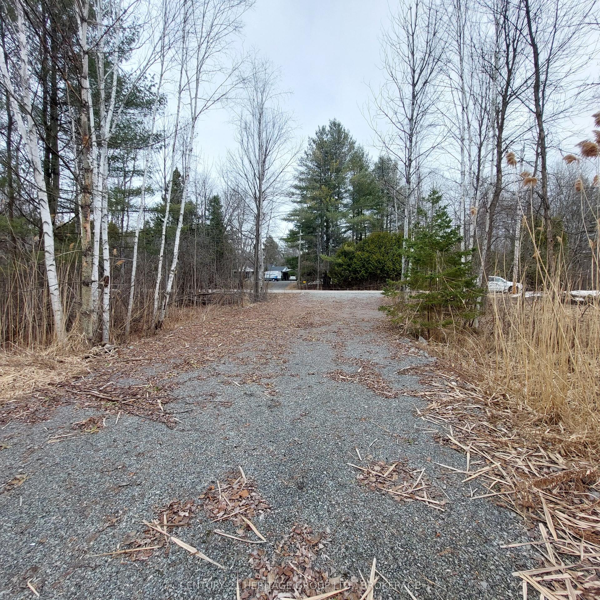 106 Perth Street — photo 1