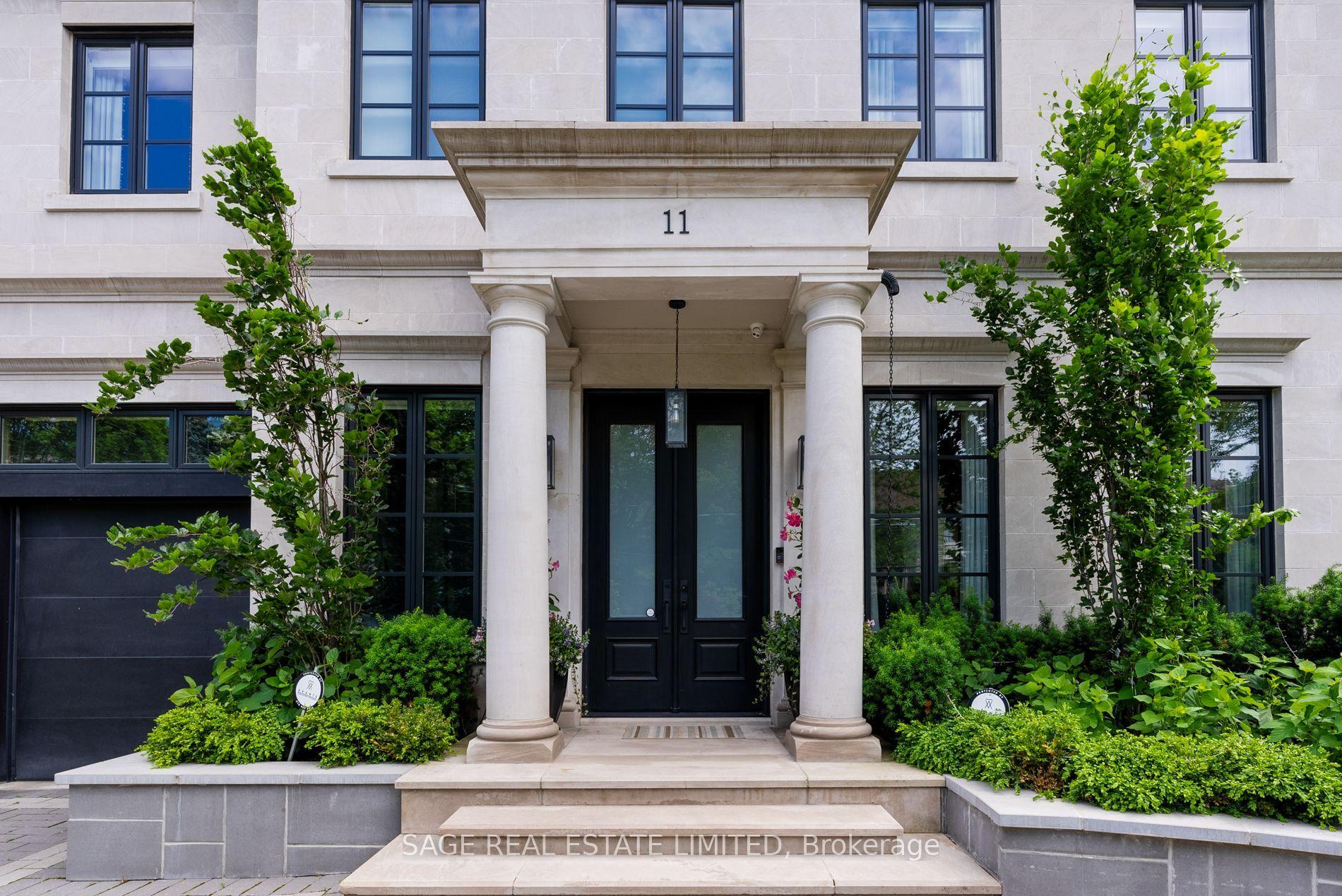 11 Ridgewood Road, Toronto — Detached for sale, photo 1