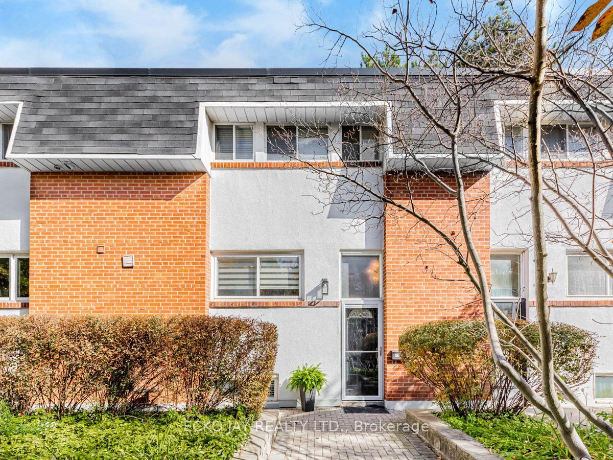 90 George Henry Boulevard 17 #17 — photo 1