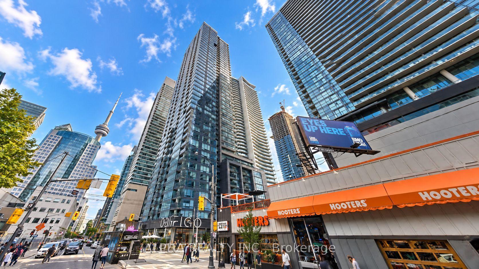 295 Adelaide Street W 723 #723, Toronto — Condo for lease, photo 1