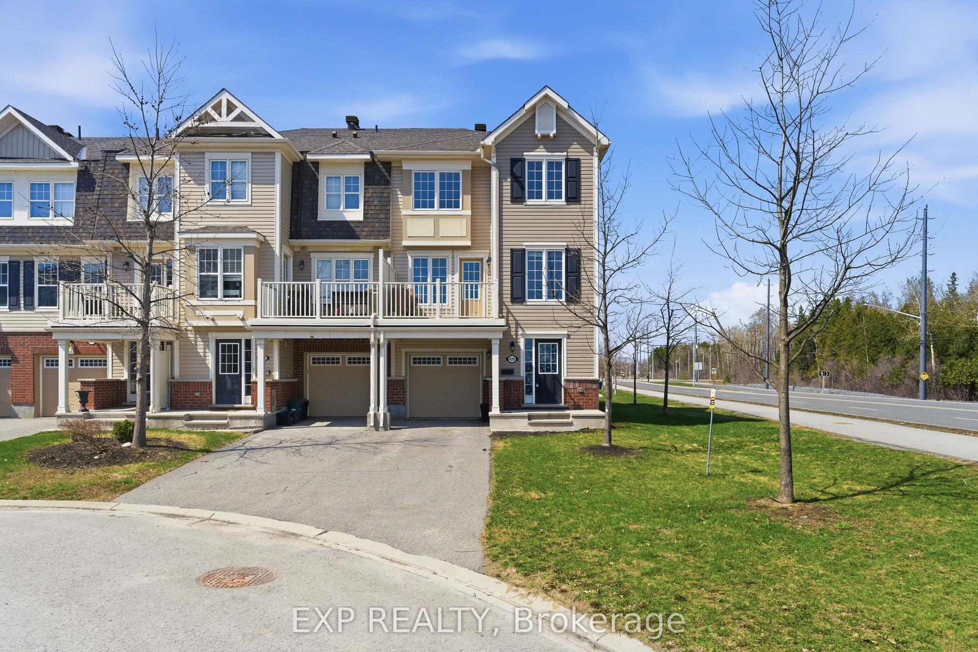 429 Rosingdale Street — photo 1