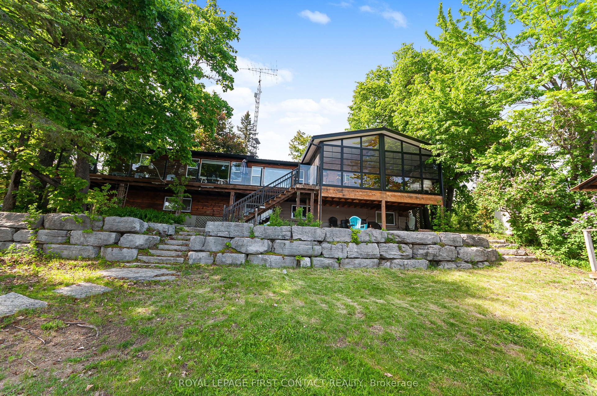 103 Peninsula Drive — photo 1