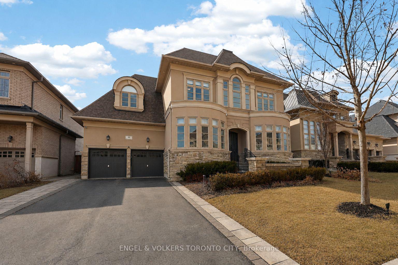 10 Silver Sterling Crescent — photo 1