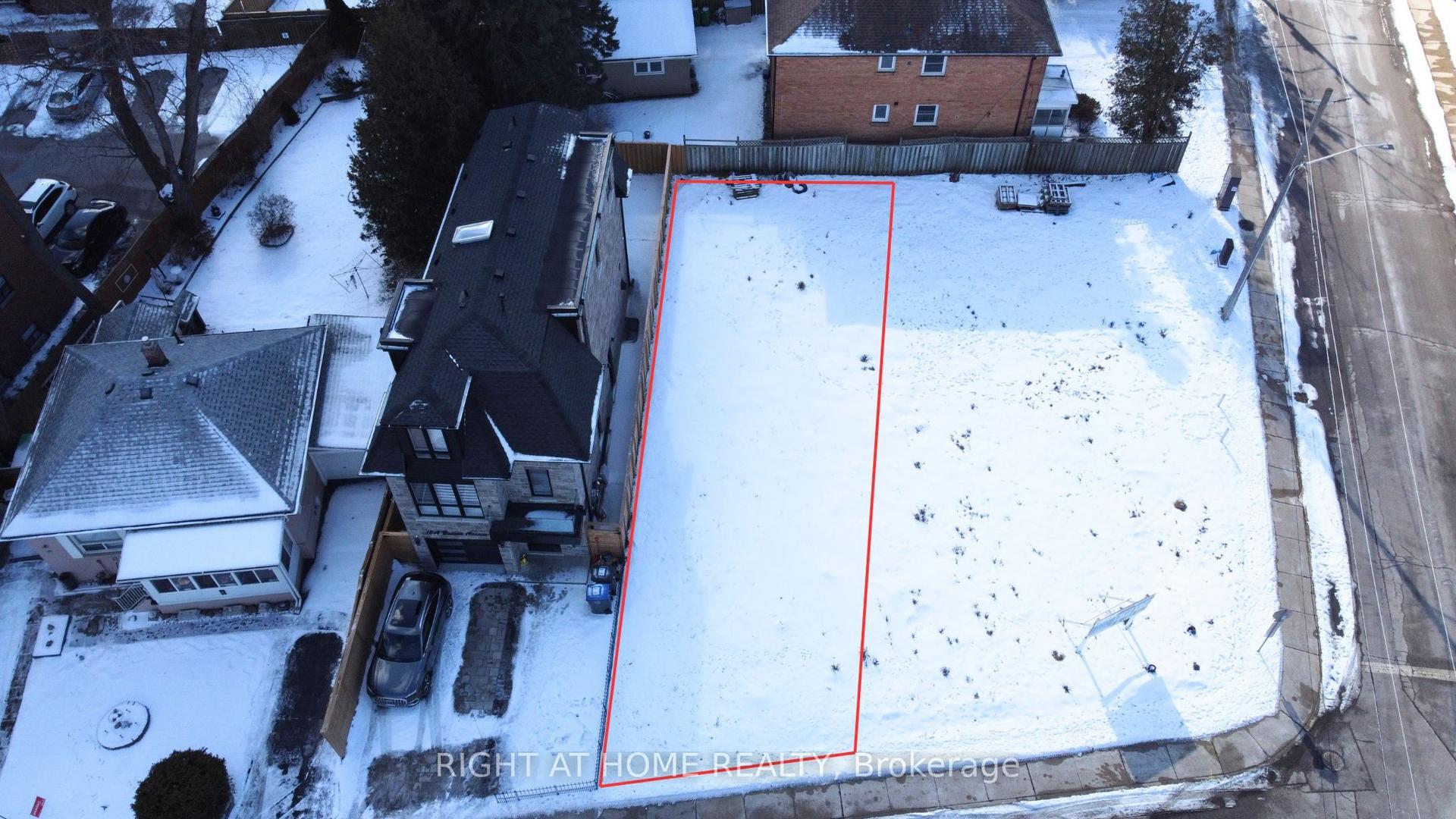 10B Benson Avenue — photo 1