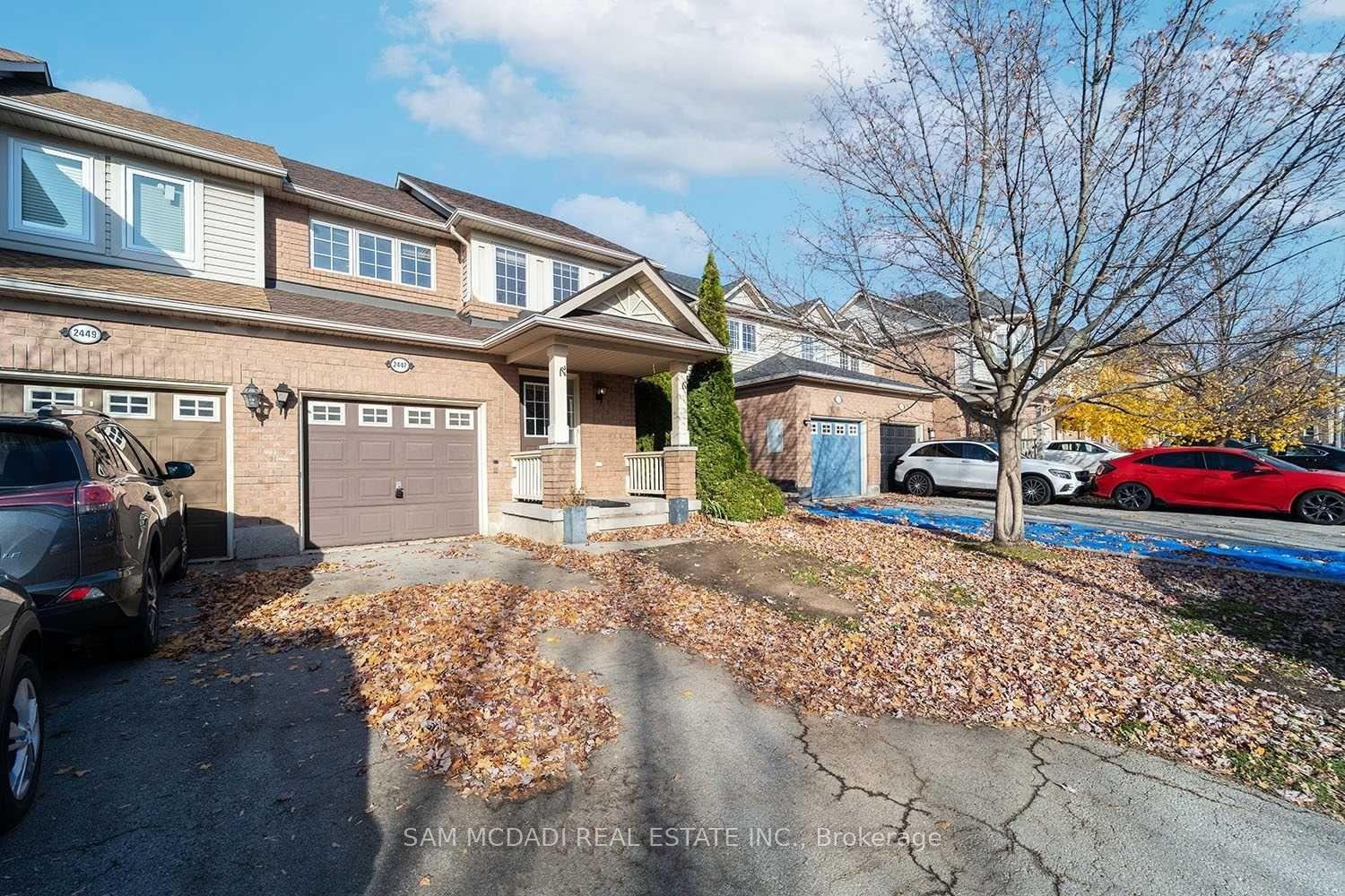 2447 Baintree Crescent — photo 1