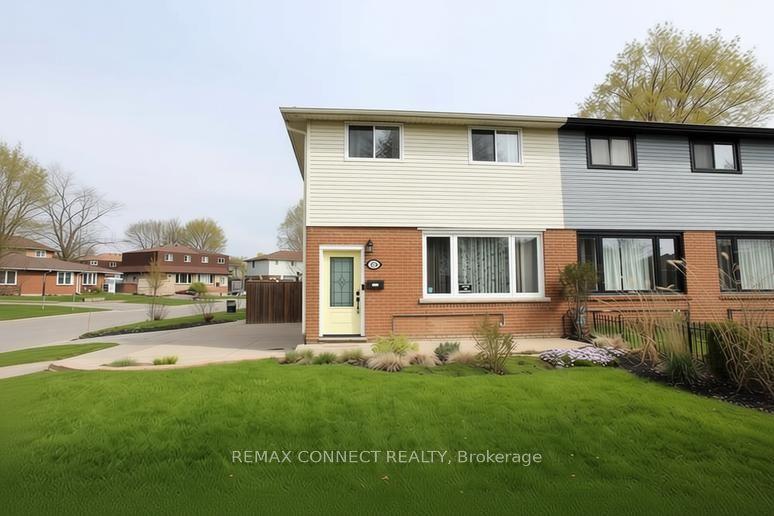 376 Dwight Avenue — photo 1