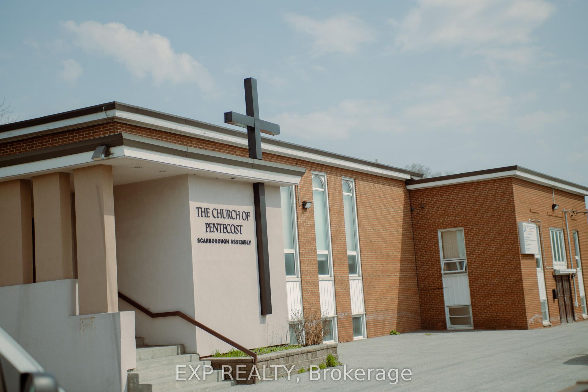 1355 Warden Avenue — photo 1