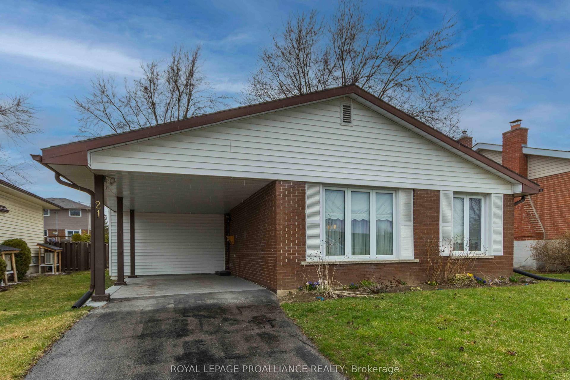 21 Miron Road, Quinte West — Detached for sale, photo 1