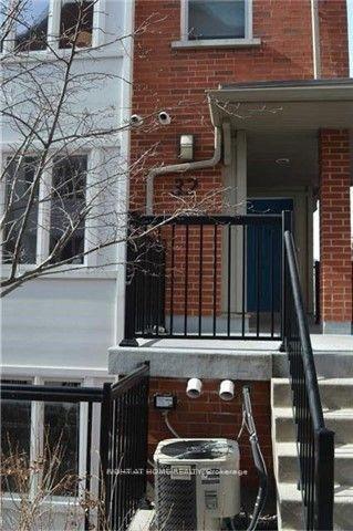 32 Florence Wyle Lane 2 #2, Toronto — Condo Town for lease, photo 1