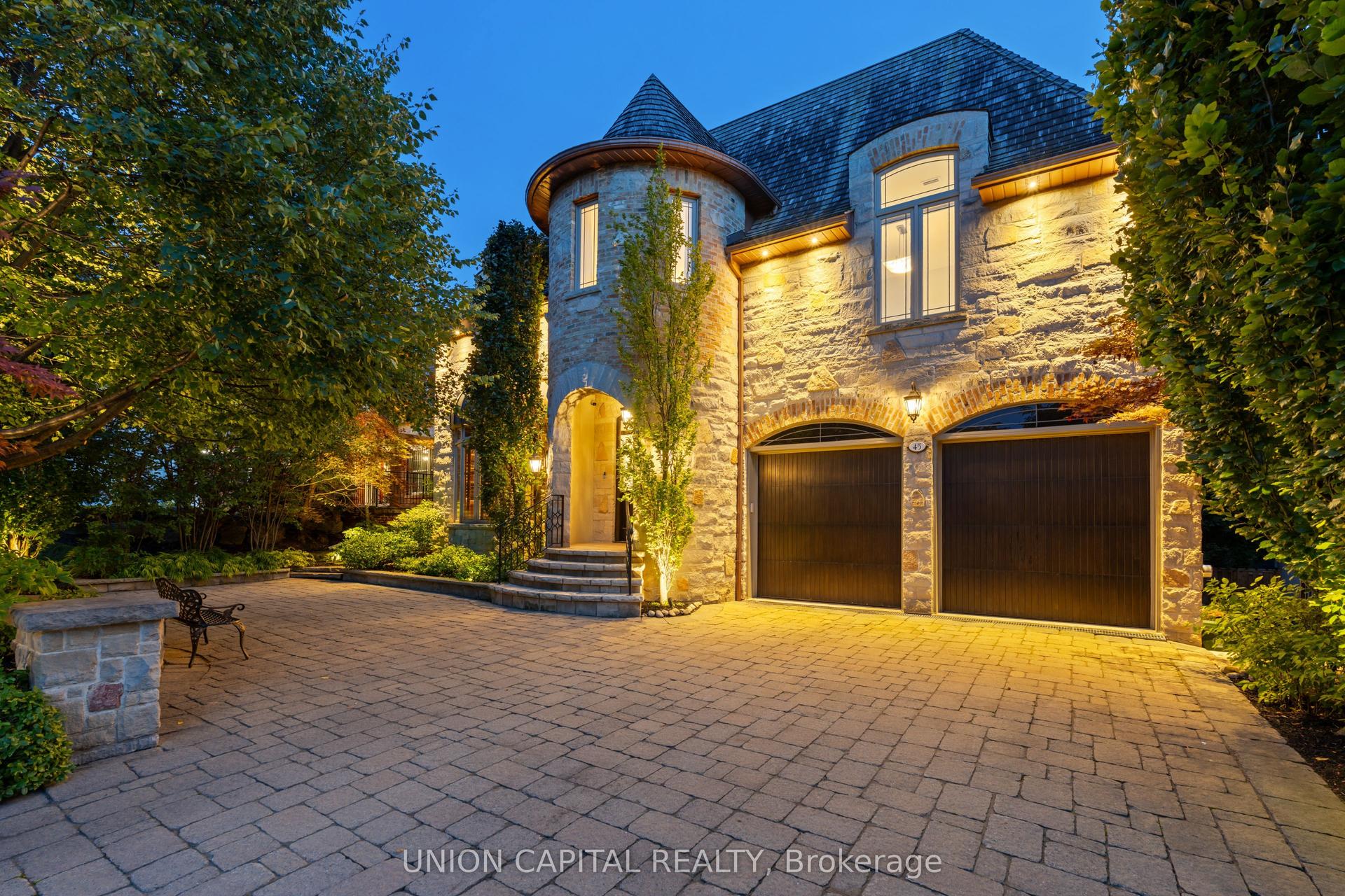 45 Gordon Road — photo 1