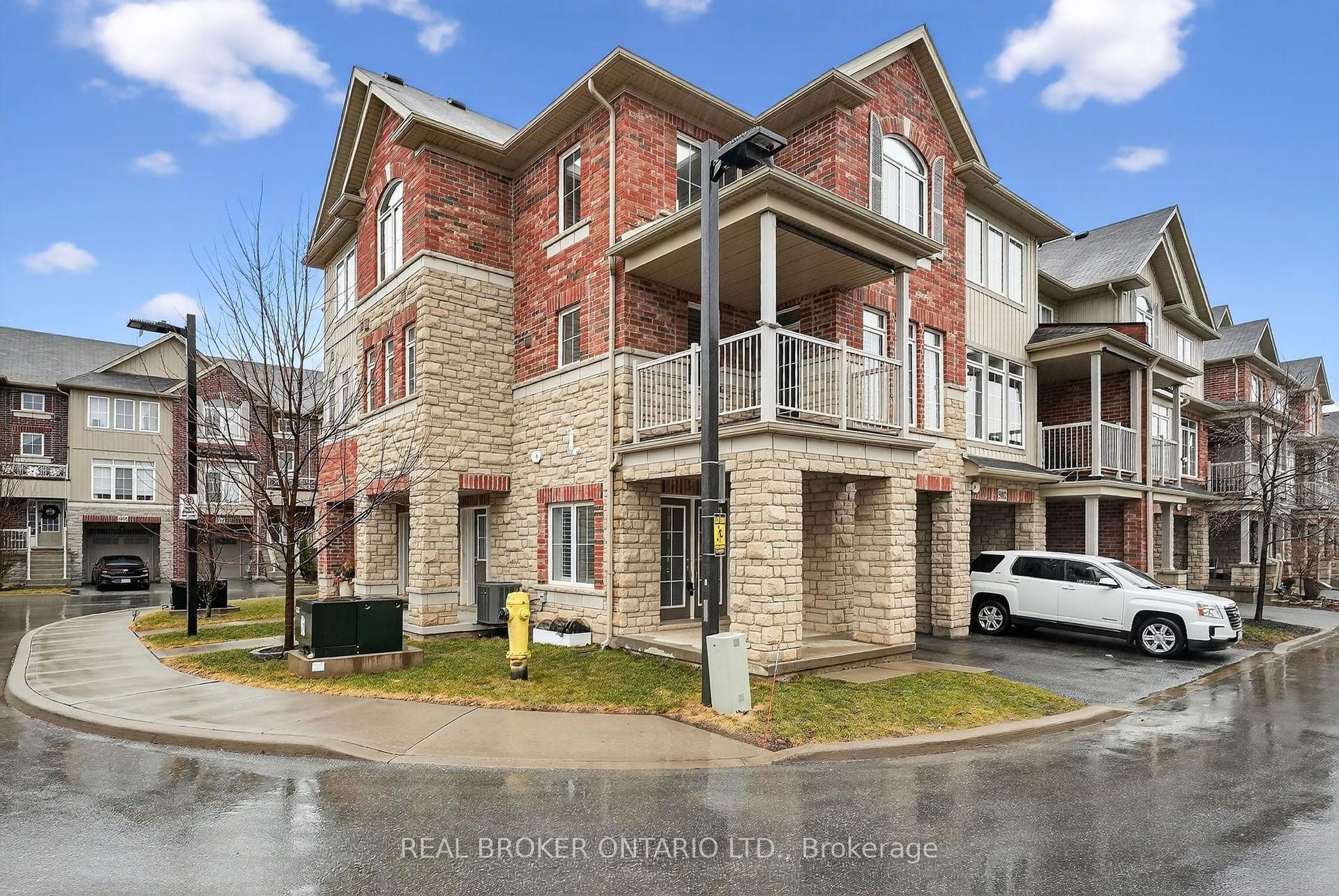 5000 Desantis Drive — photo 1