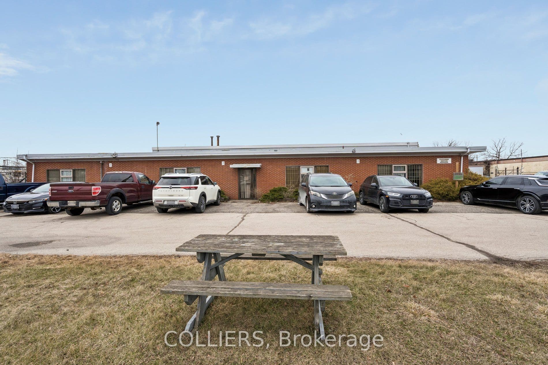 51 Covington Street — photo 1