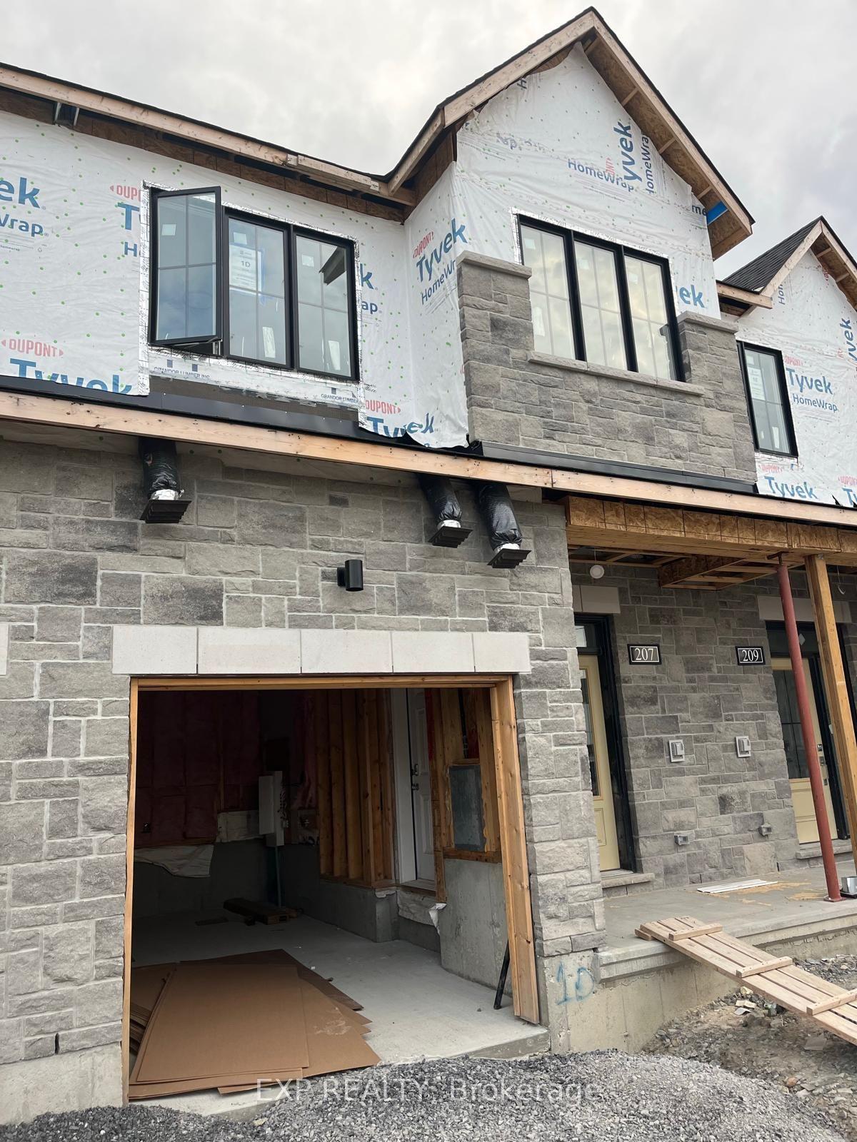 207 bankside way Way, Barrhaven — Townhouse for lease, photo 1