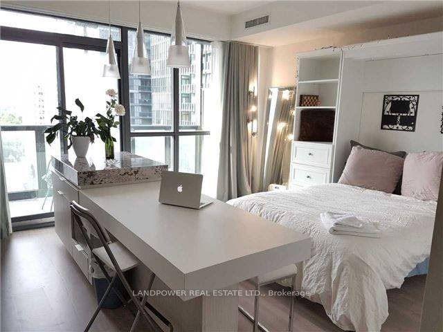 101 Charles Street E 1607 #1607 — photo 1