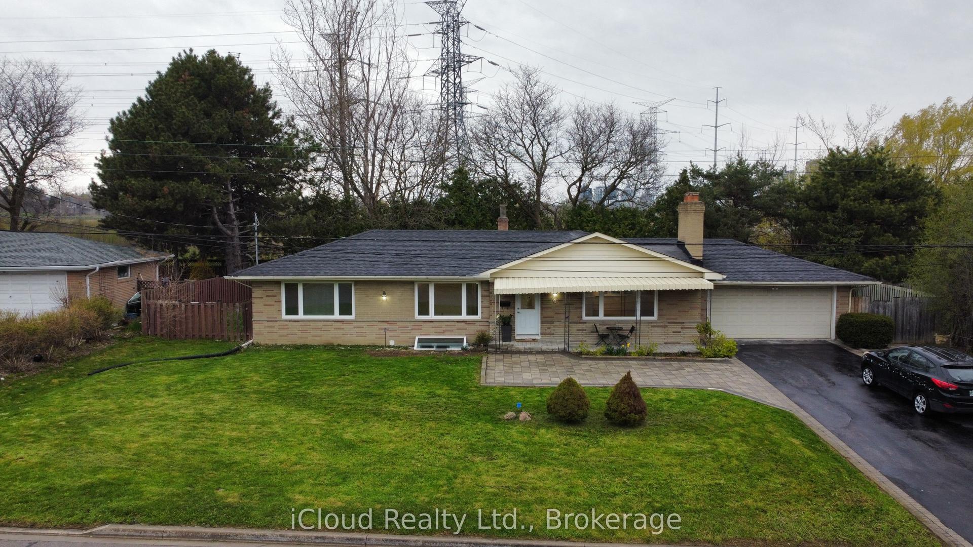 4 Longbridge Road — photo 1