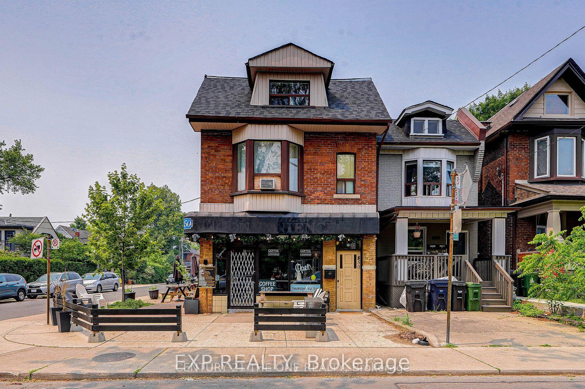 850 Carlaw Avenue Basement #Basement, Toronto — Multiplex for lease, photo 1