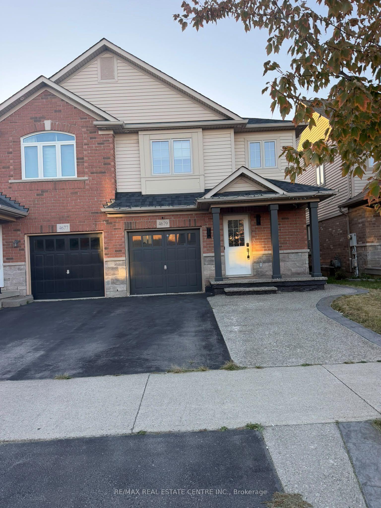 4679 Thomas Alton Boulevard, Burlington — Semi-Detached for lease, photo 1