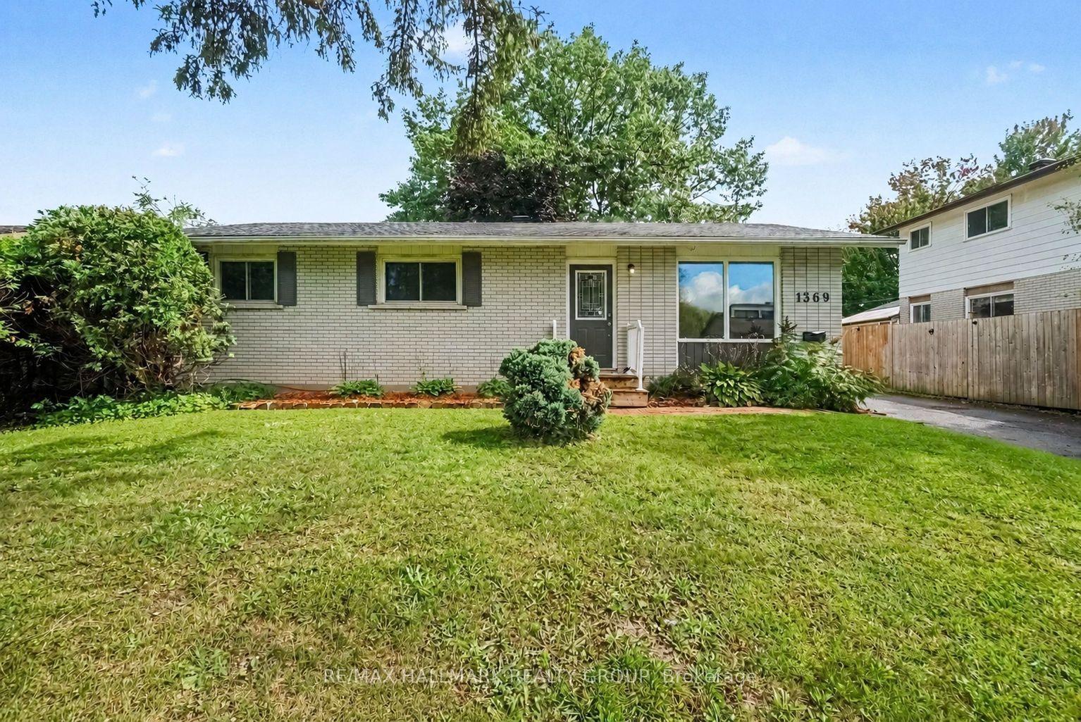 1369 Duford Drive, Orleans - Cumberland and Area — Detached for sale, photo 1