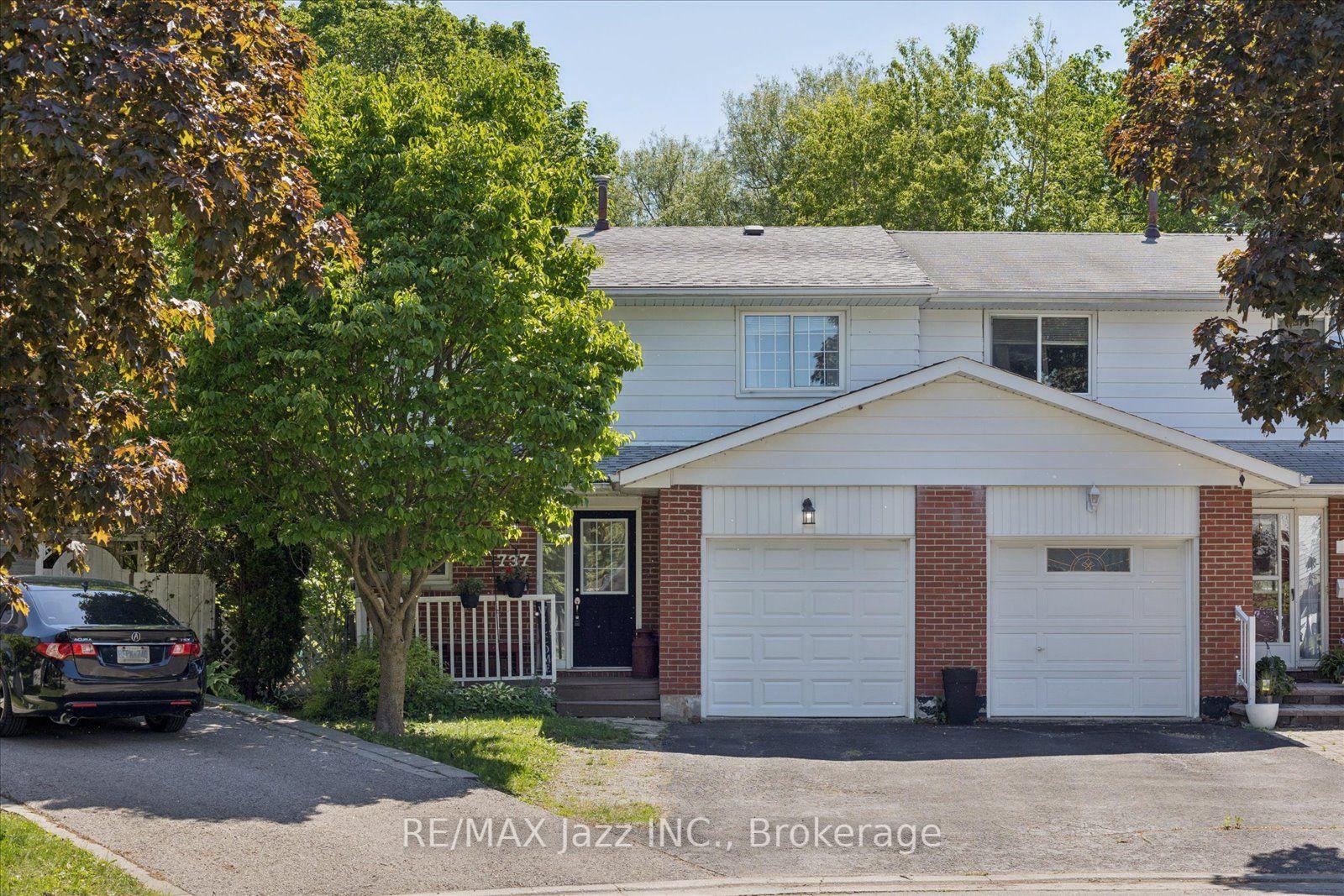 737 Greenoch Court — photo 1