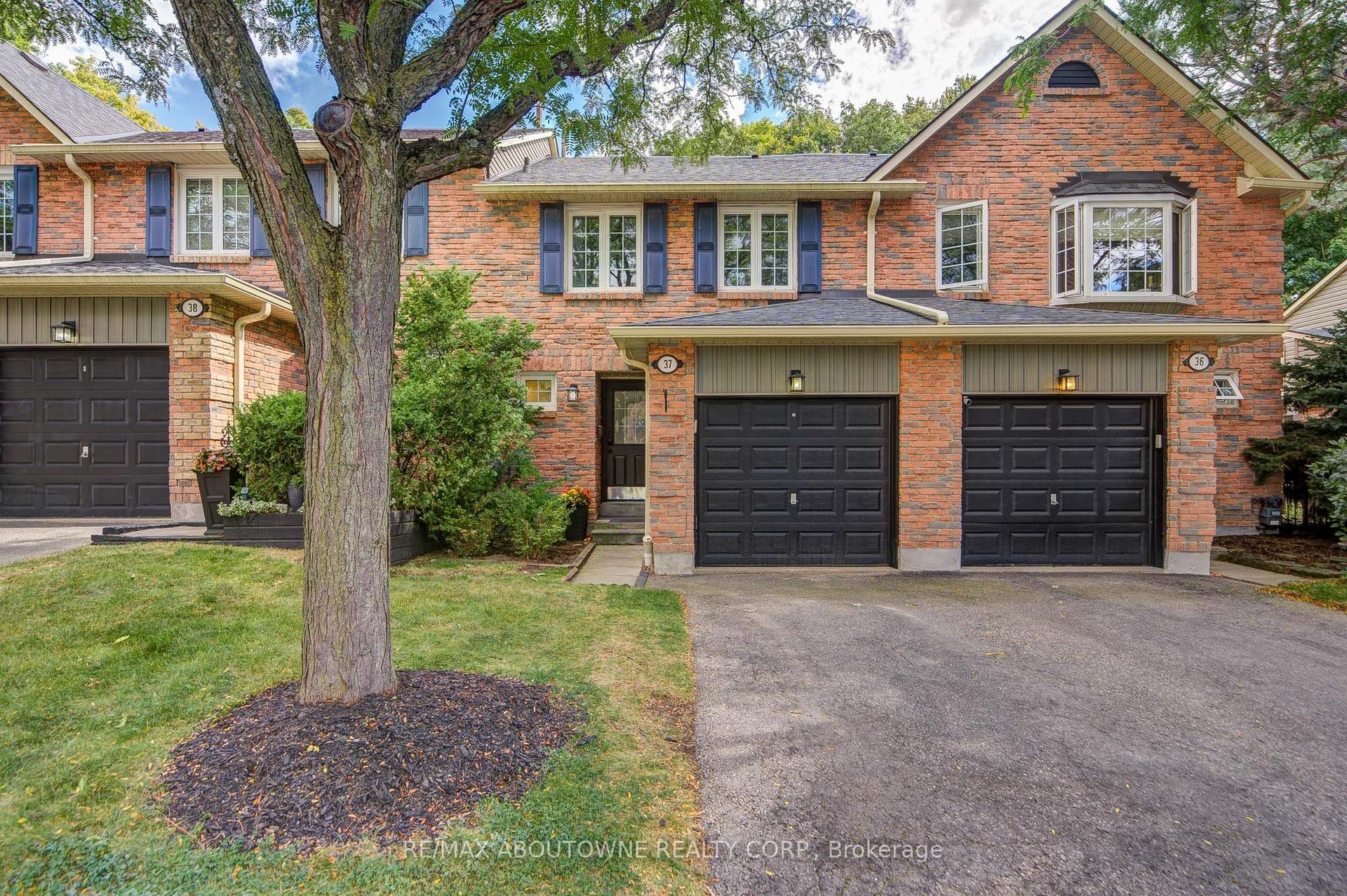 2766 Folkway Drive 37 #37, Mississauga — Condo Town for sale, photo 1