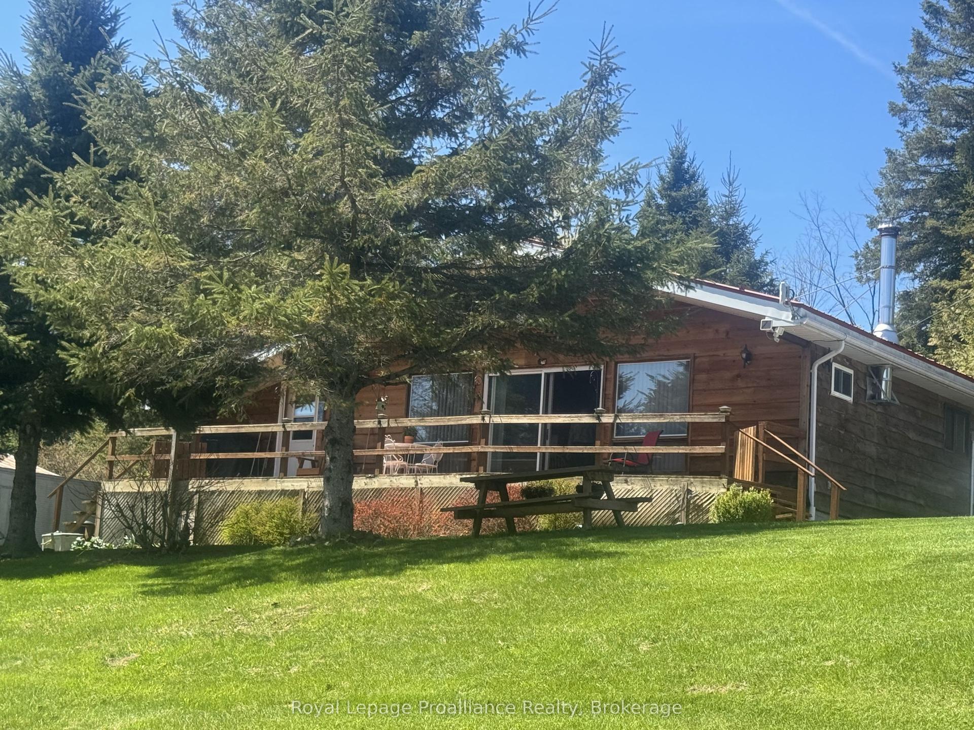 920 Beaver Creek Road — photo 1