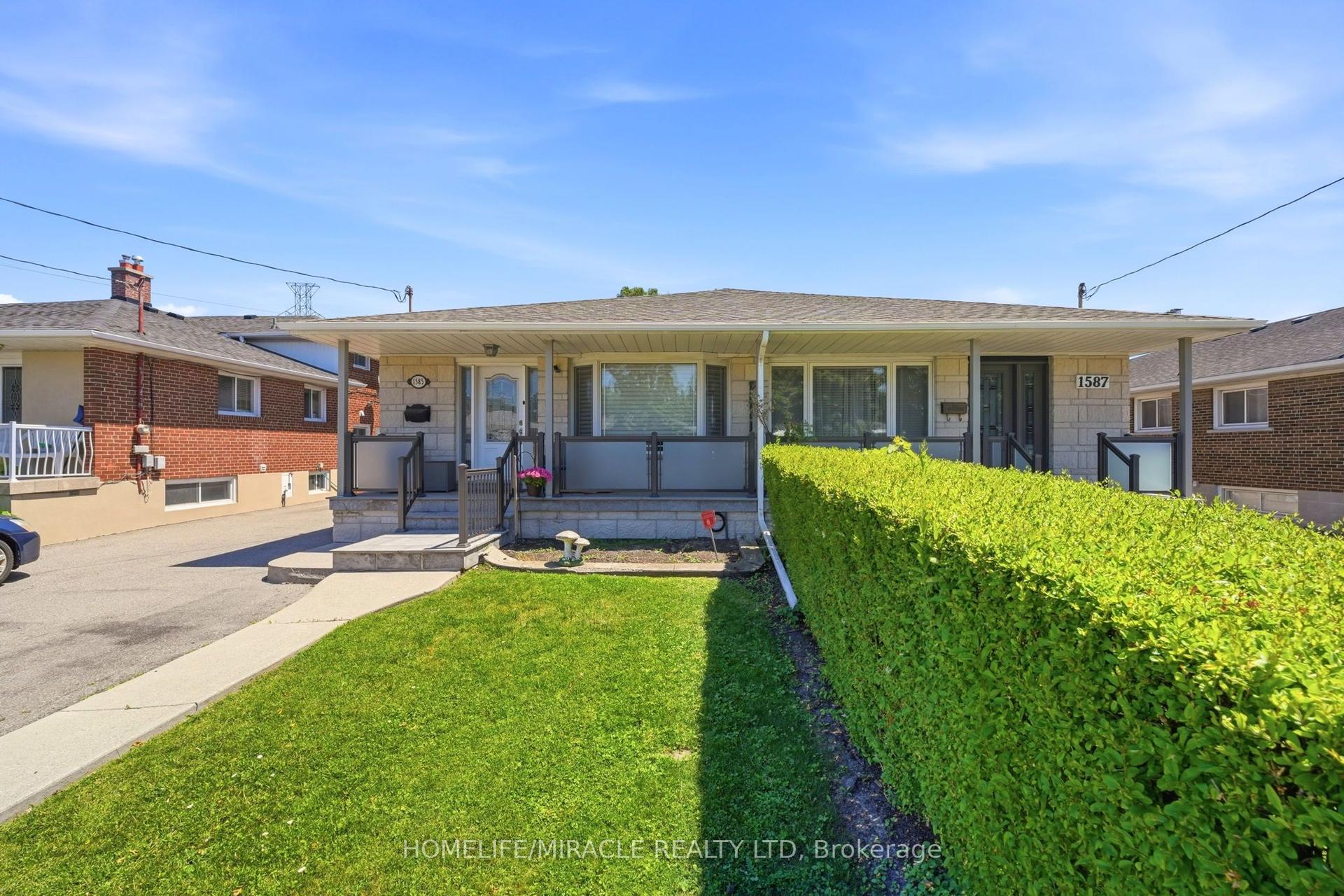 1585 Coram Crescent, Mississauga — Semi-Detached for sale, photo 1