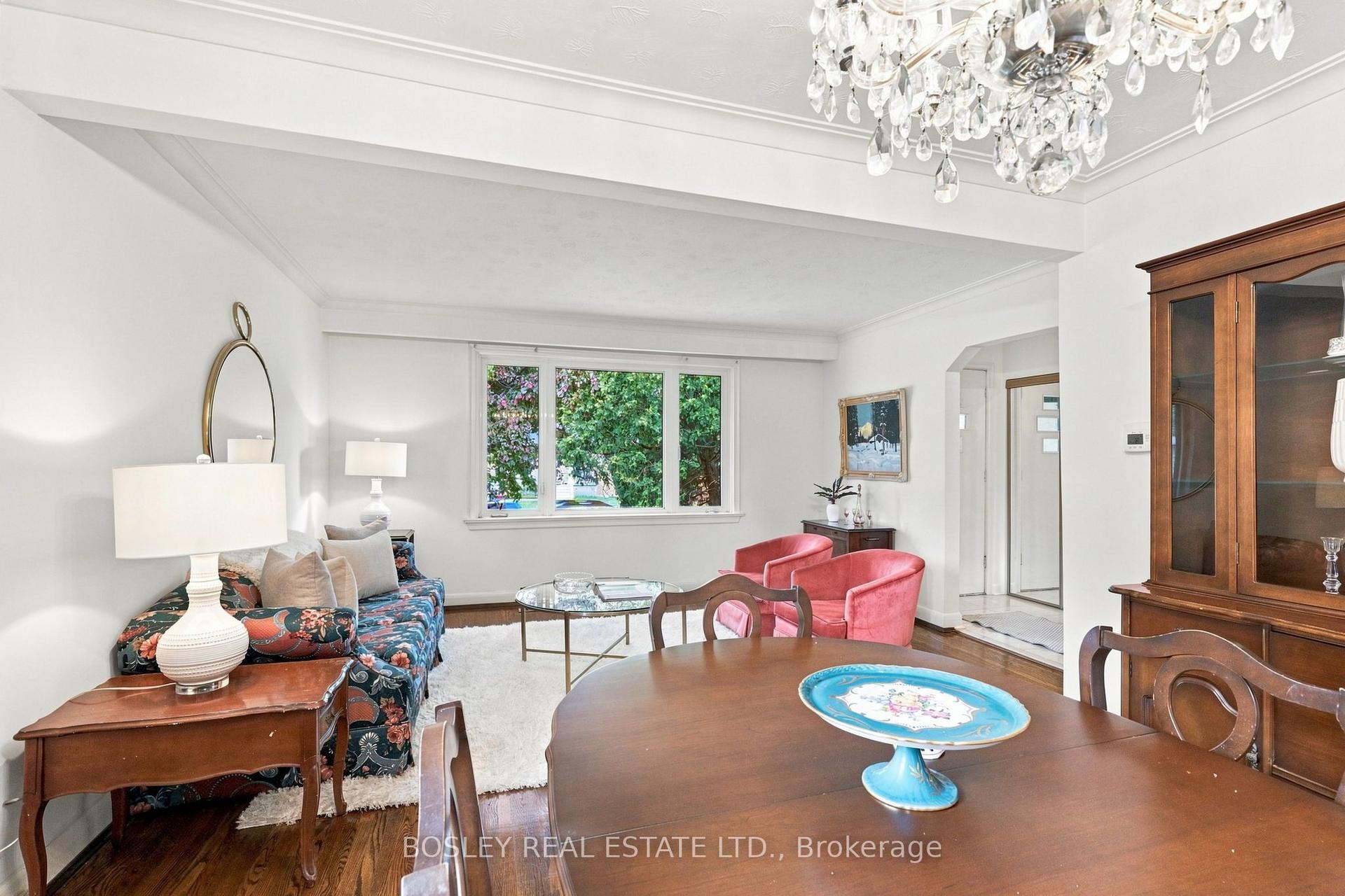 87 Brighton Avenue, Toronto — Detached for sale, photo 1