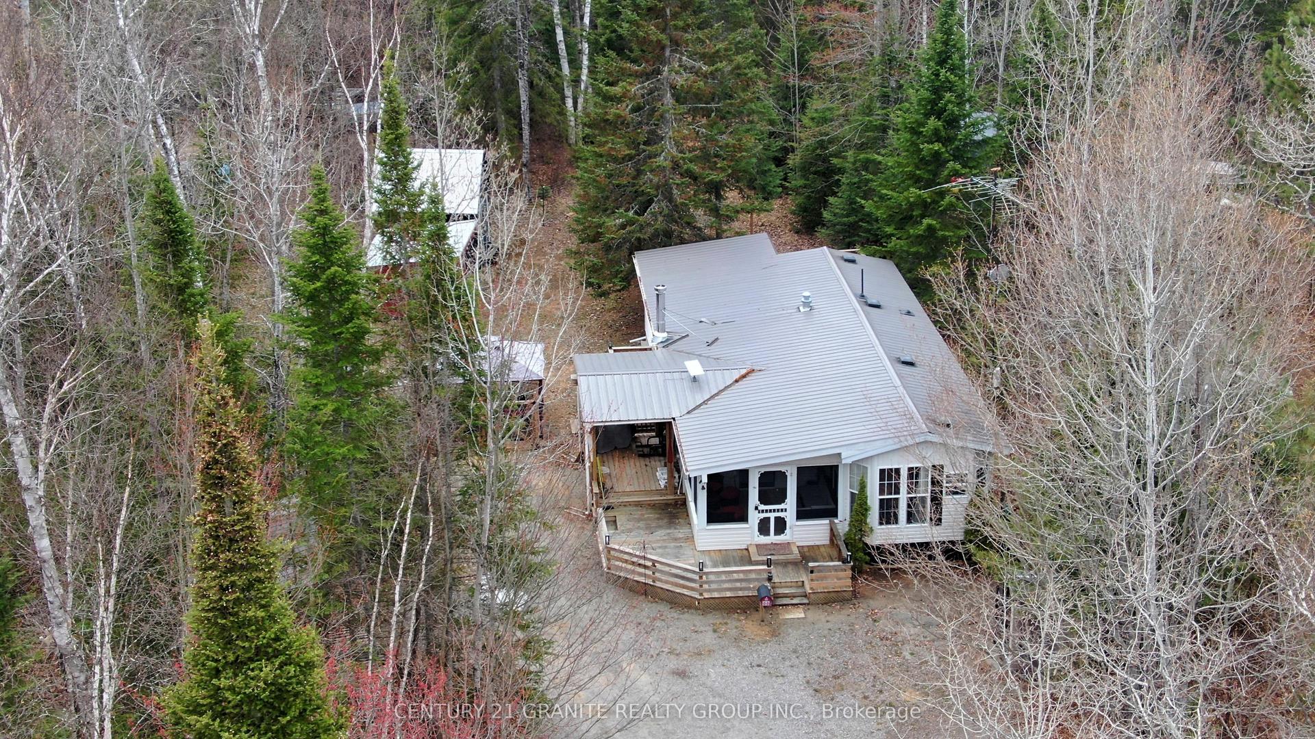 19 High Bush Road — photo 1