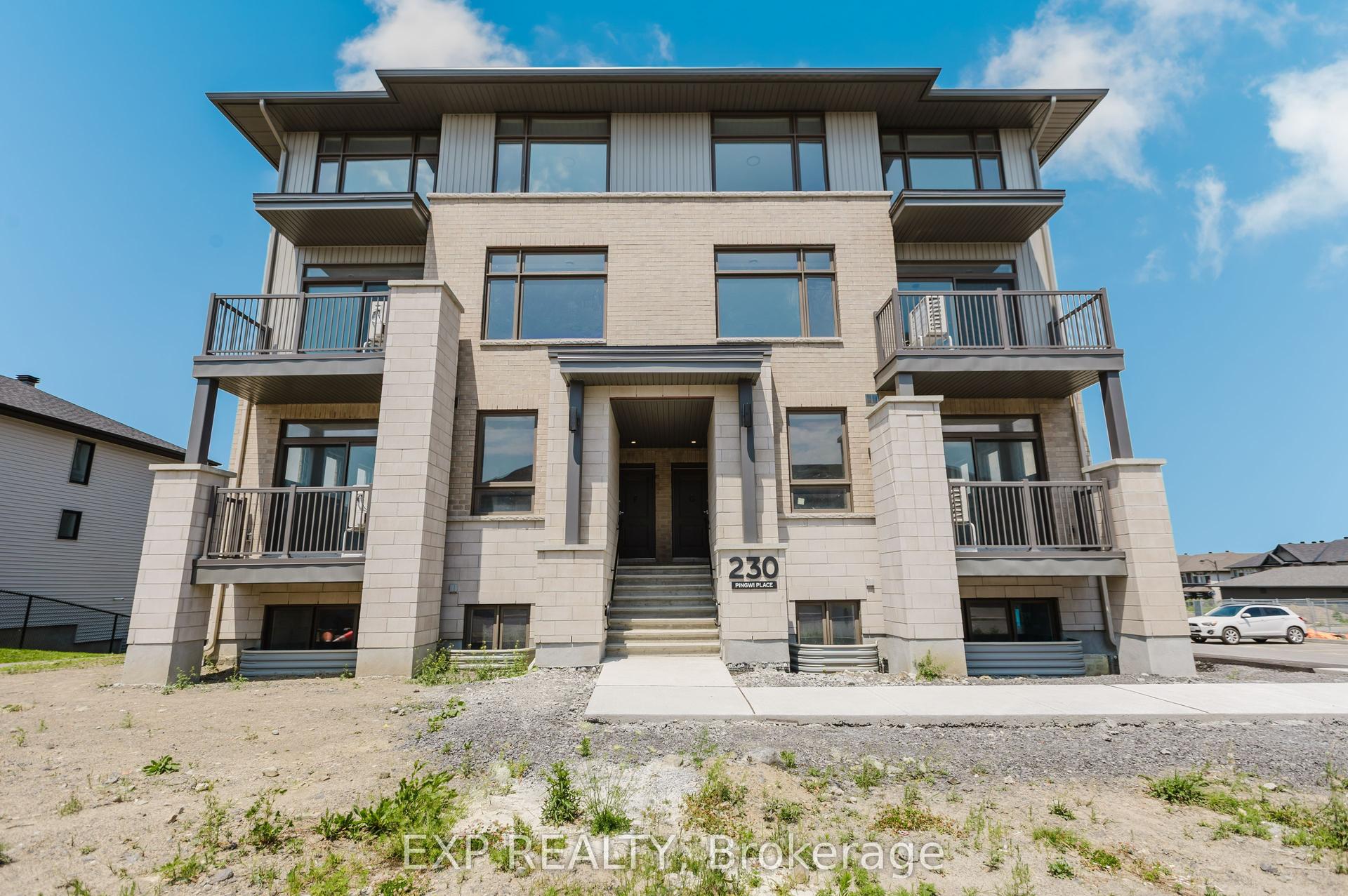 230 Pingwi Place E #E, Blossom Park - Airport and Area — Condo Town for lease, photo 1