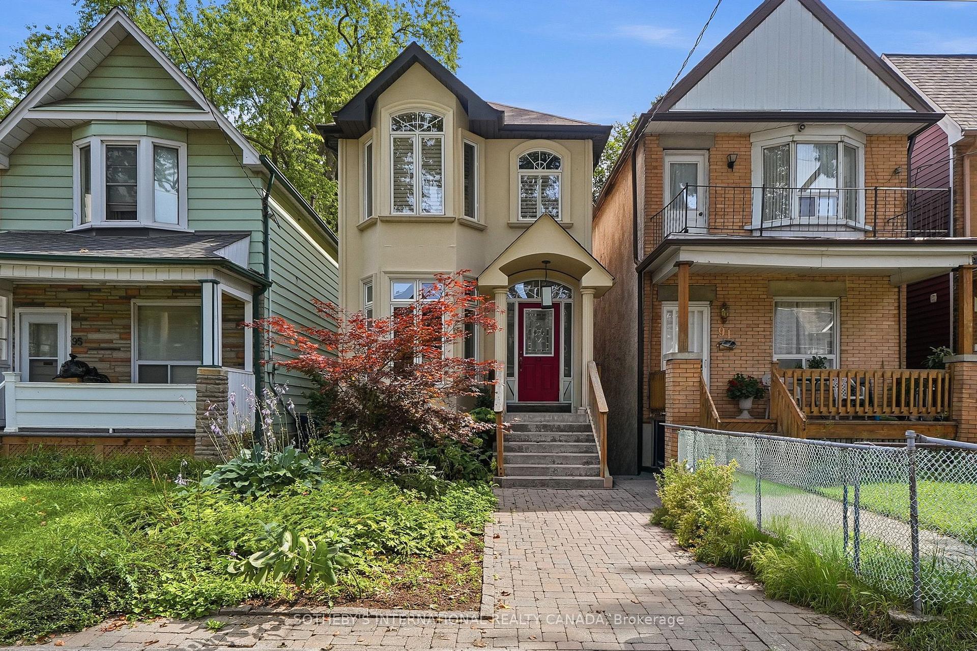 93 Eaton Avenue, Toronto — Detached for sale, photo 1