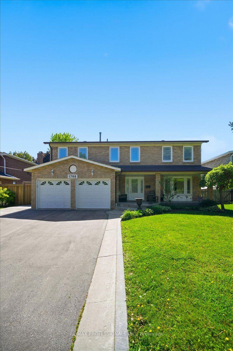 1708 Woodeden Drive — photo 1