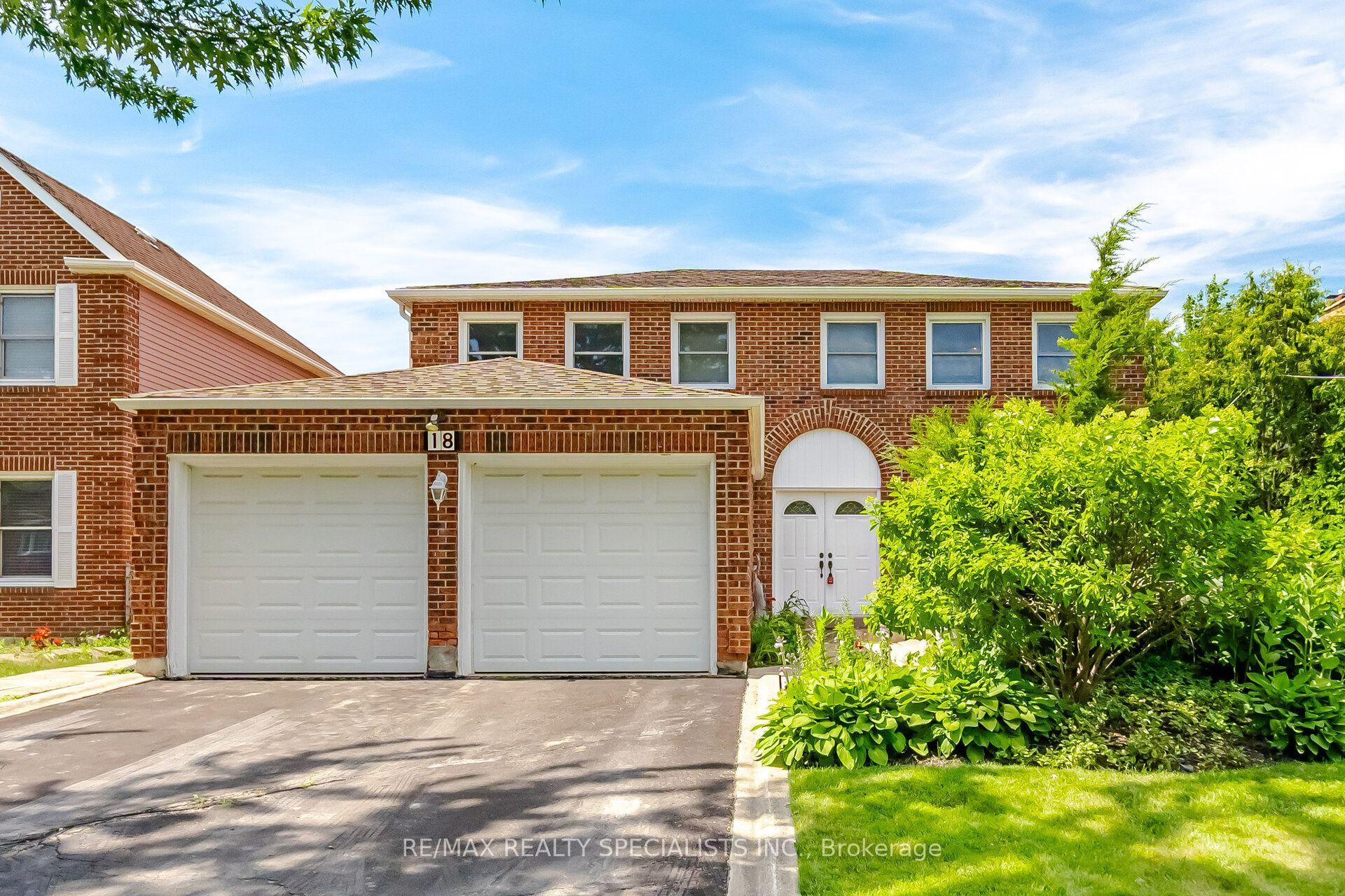 18 Jill Crescent, Brampton — Detached for sale, photo 1
