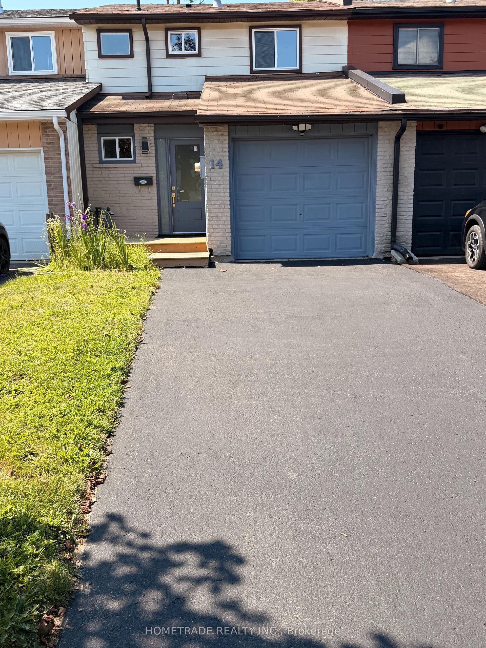14 Chaucer Crescent, Barrie — Townhouse for sale, photo 1