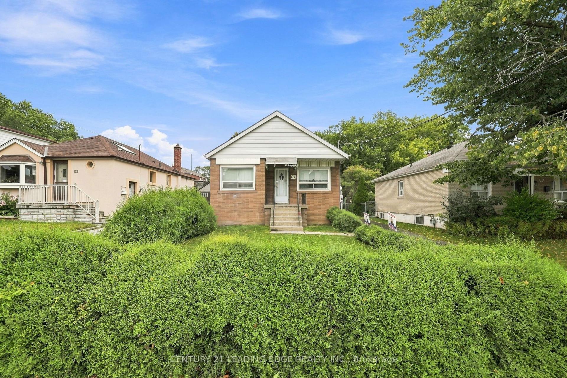 67 Pitt Avenue, Toronto — Detached for sale, photo 1