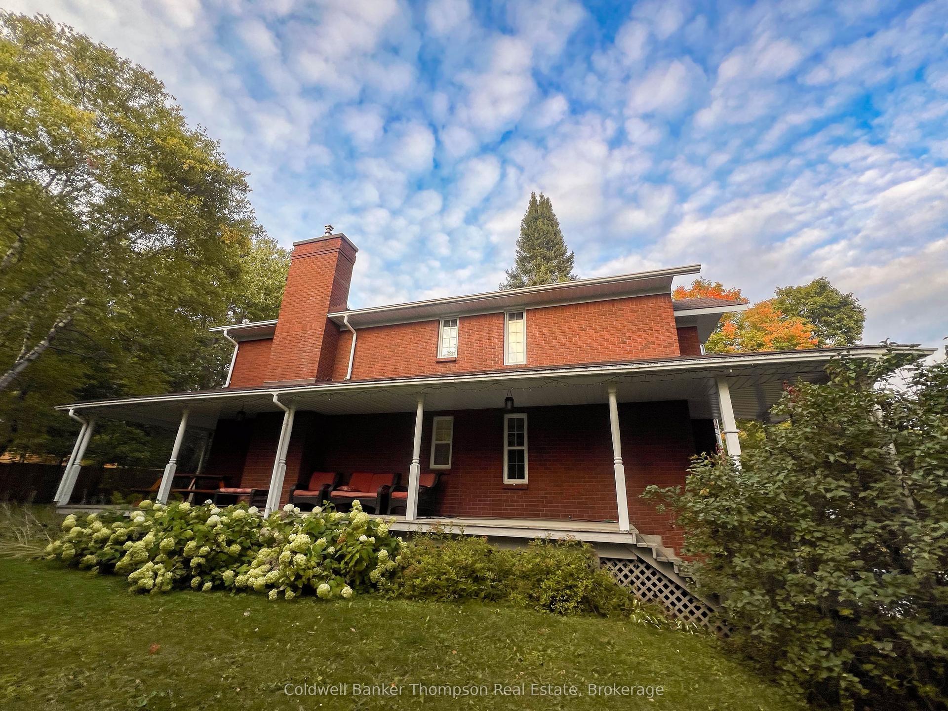 21 Birchwood Drive — photo 1