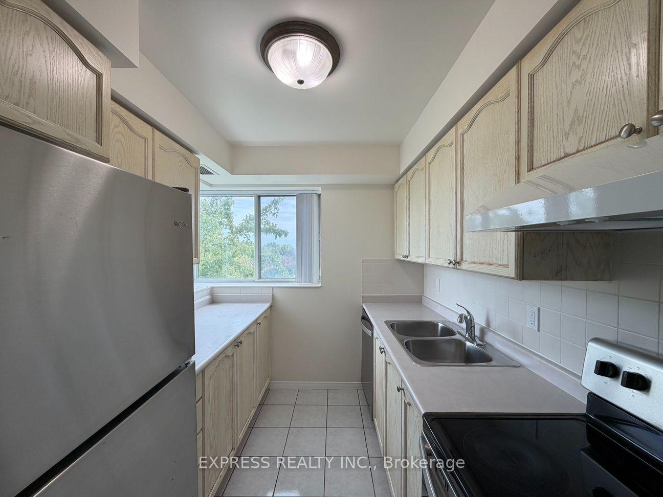 39 Pemberton Avenue 607 #607, Toronto — Condo for lease, photo 1
