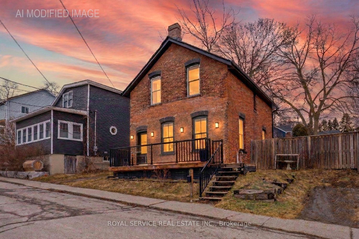 12 Park Street — photo 1