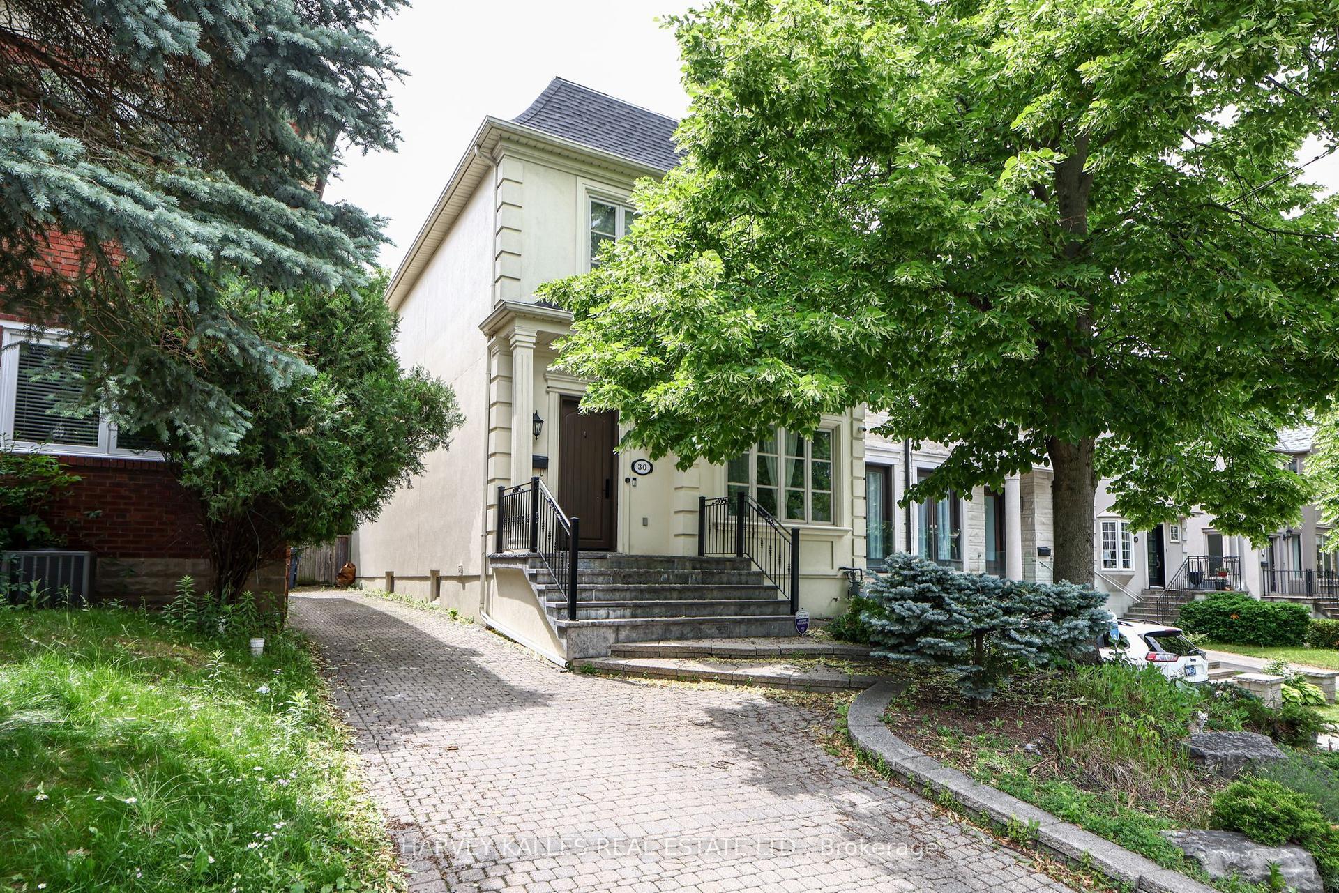 30 Walder Avenue, Toronto — Detached for sale, photo 1