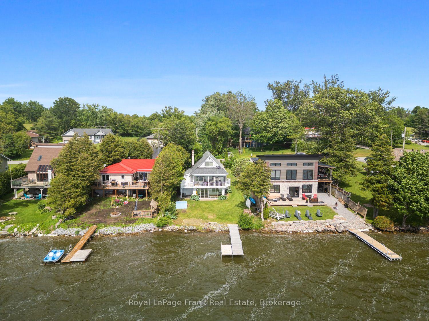 36 Wakeford Road, Kawartha Lakes — Detached for sale, photo 1