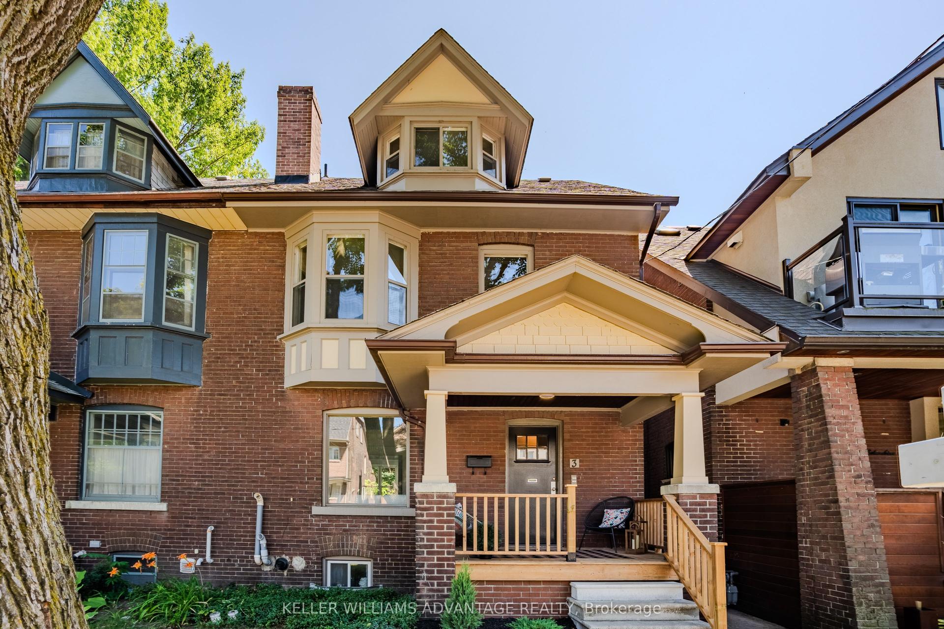 3 Columbine Avenue, Toronto — Semi-Detached for sale, photo 1