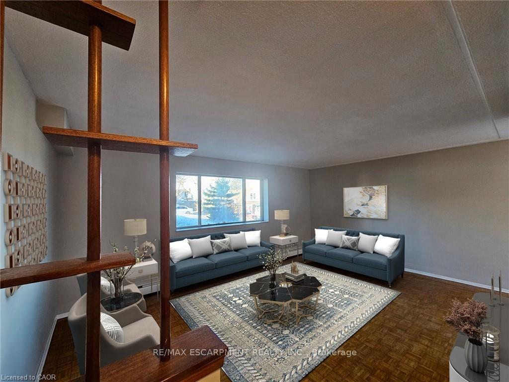 2205 King Street E B2 #B2 — photo 1