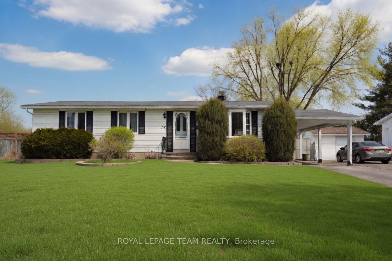 15 Overlake Drive — photo 1