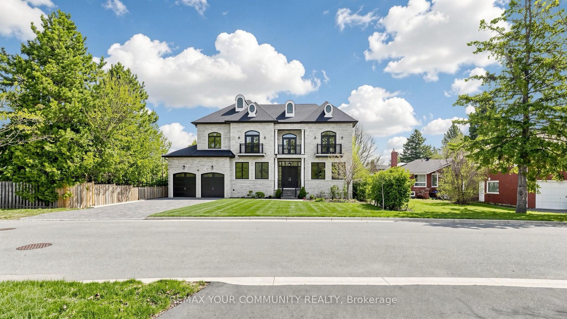 19 Blyth Street, Richmond Hill — Detached for lease, photo 1