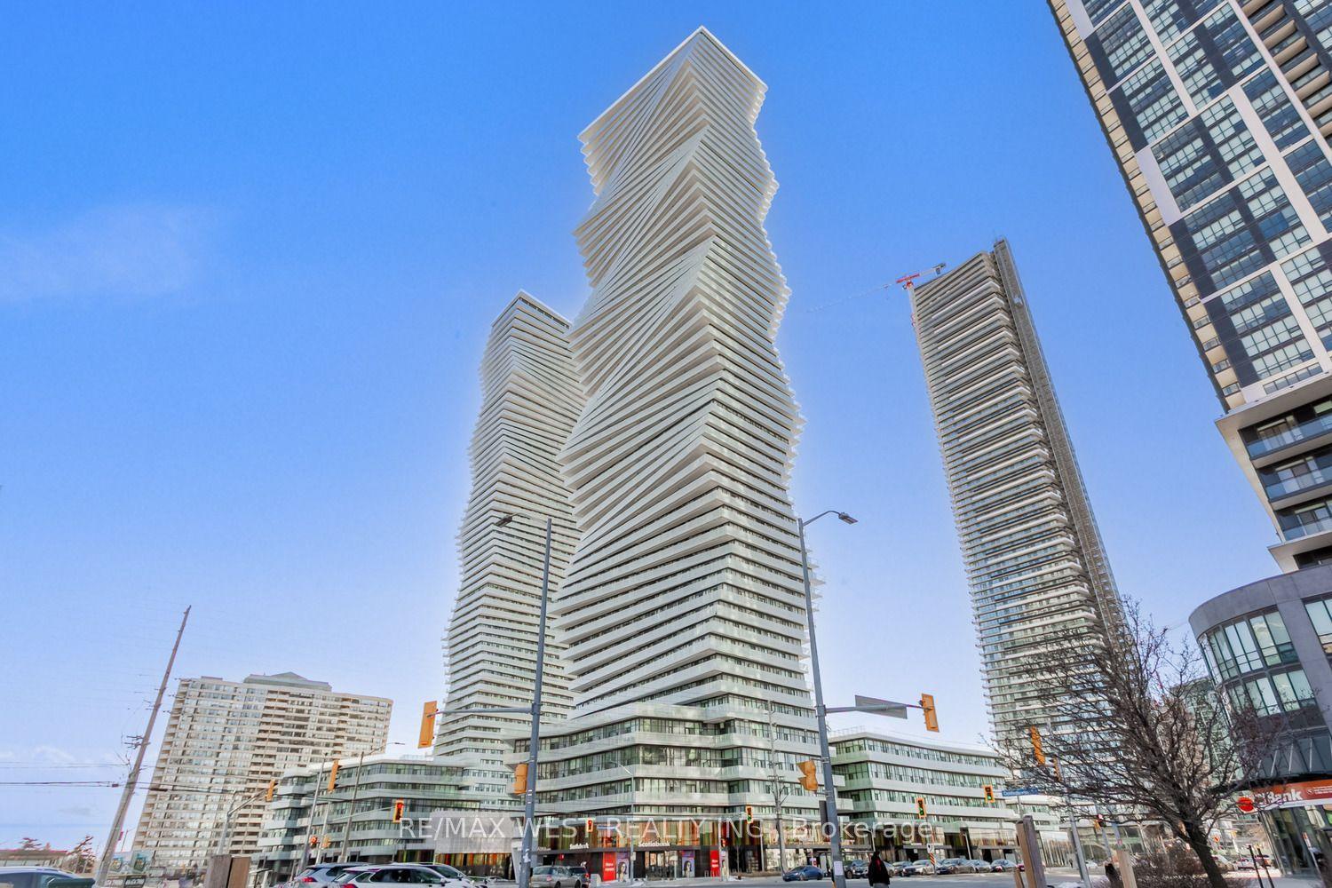 3900 Confederation Parkway 1107 #1107, Mississauga — Condo for lease, photo 1
