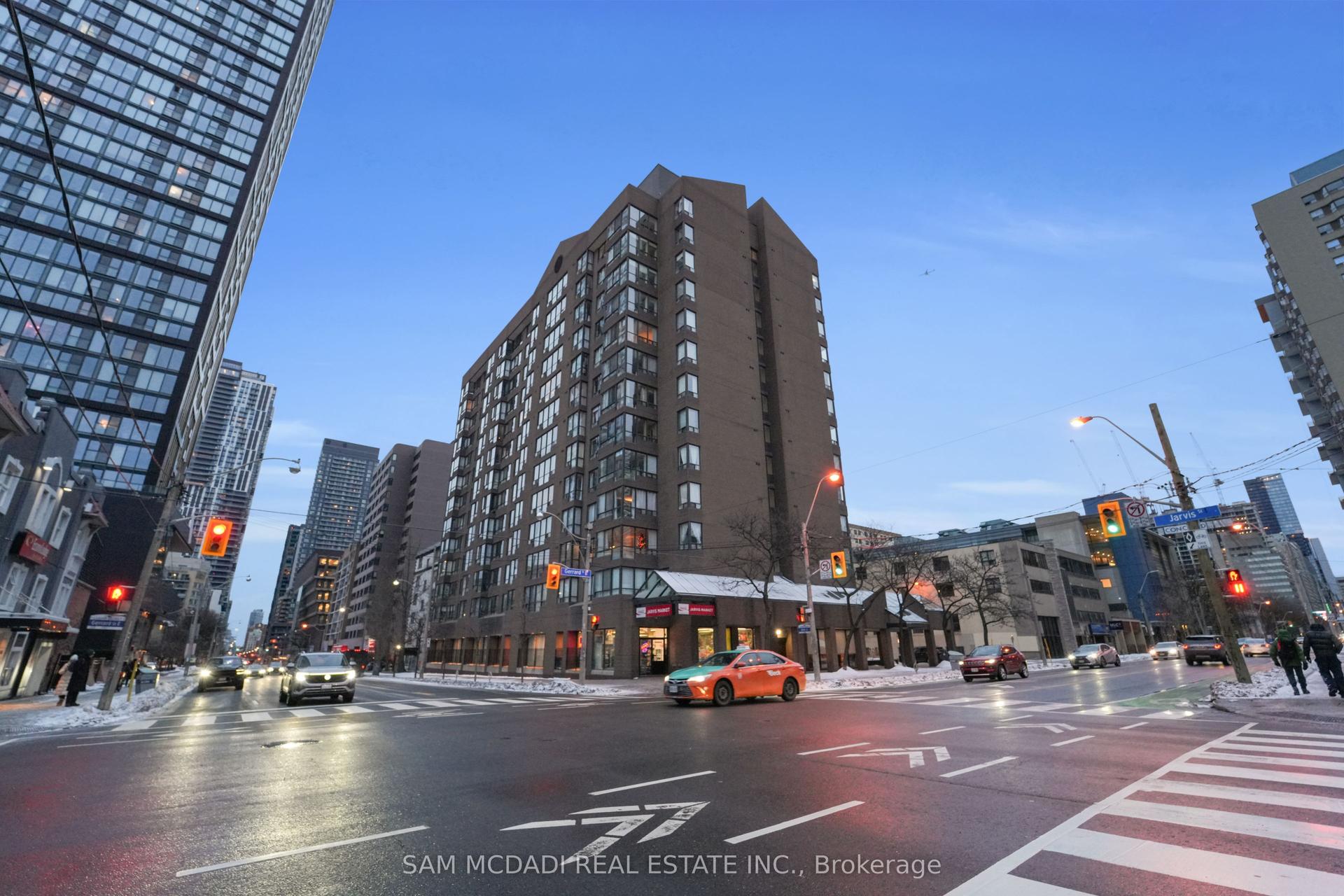 117 Gerrard Street E 613 #613 — photo 1