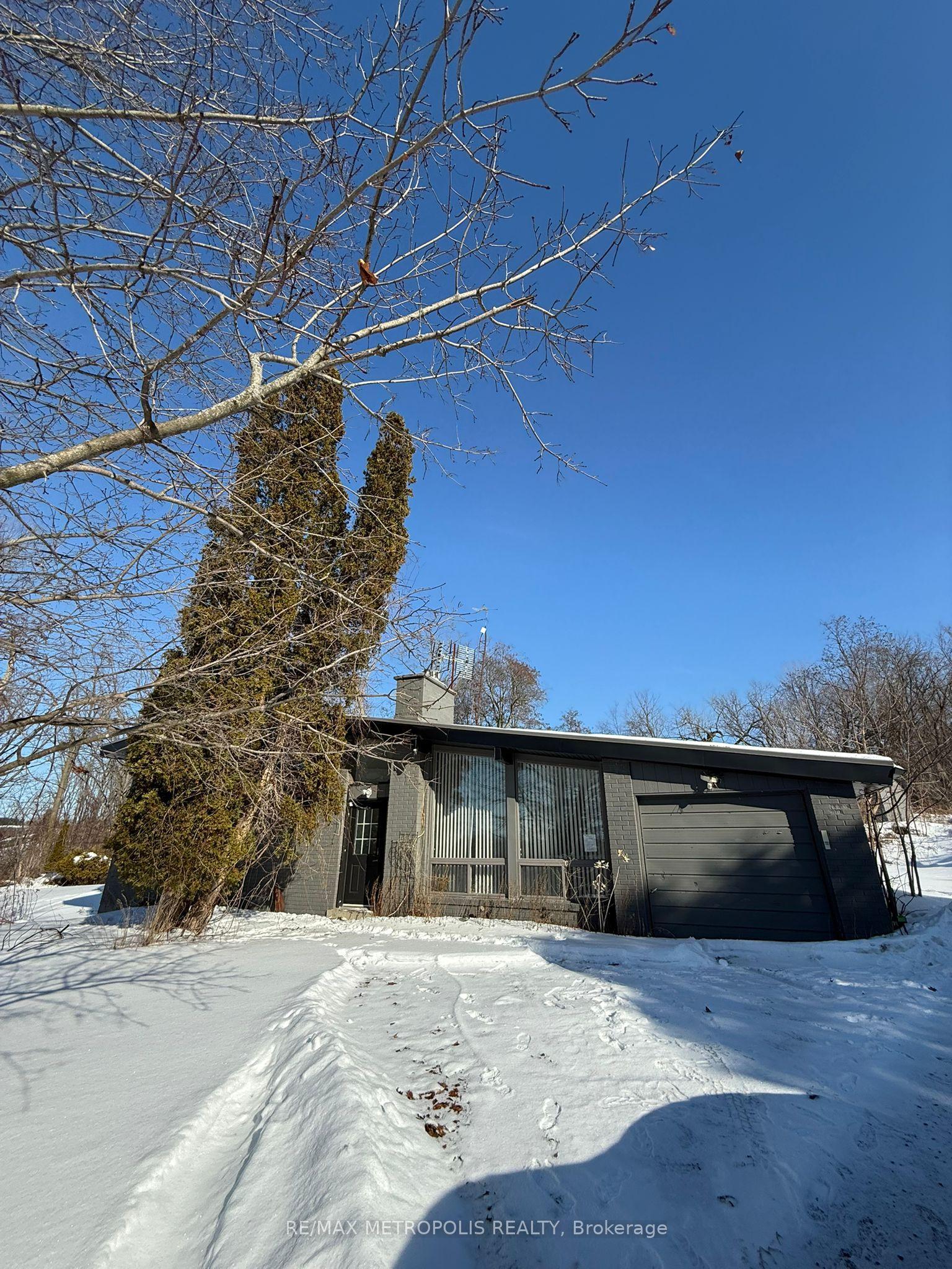 3975 Kinsale Road — photo 1